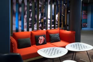 thumbnail: Bar (on property)