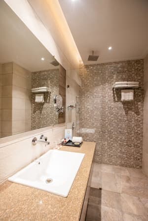 thumbnail: Bathroom
