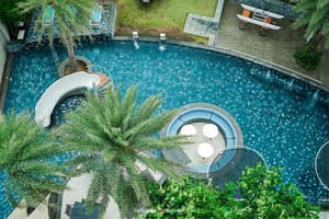 thumbnail: Pool