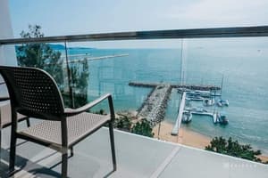 thumbnail: Terrace/patio