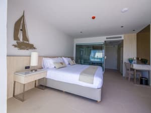 thumbnail: Room