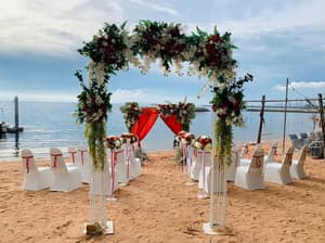 thumbnail: Outdoor wedding area