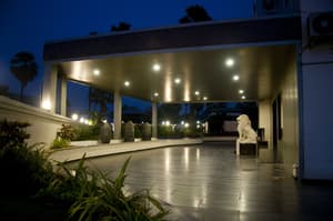 thumbnail: Exterior