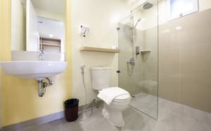 thumbnail: Bathroom