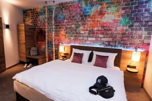 thumbnail: Room