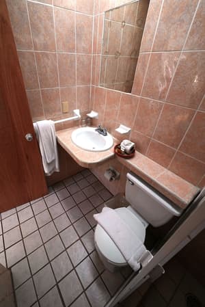 thumbnail: Bathroom