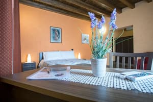 thumbnail: In-room dining