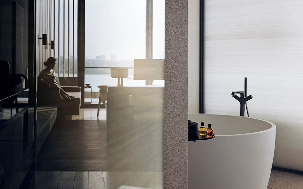 Private spa tub