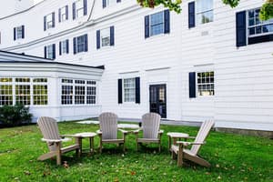 thumbnail: Property grounds