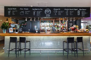 thumbnail: Bar (on property)
