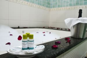 thumbnail: Interior detail