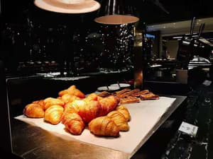 thumbnail: Breakfast buffet