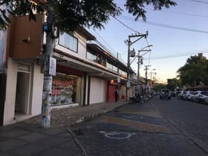 thumbnail: Front of property