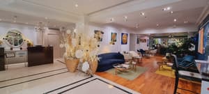thumbnail: Reception hall