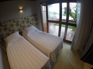 thumbnail: Room amenity