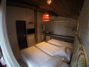 thumbnail: Room amenity