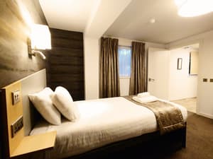 thumbnail: Room