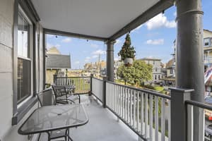 thumbnail: Terrace/patio