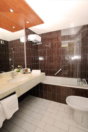 thumbnail: Bathroom