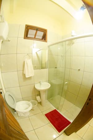 thumbnail: Bathroom amenities