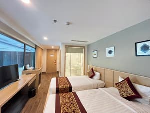 thumbnail: Room