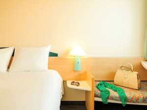 thumbnail: Breakfast area