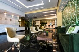 Innfiniti Hotel & Suites