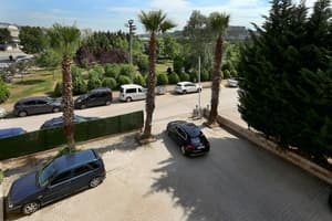thumbnail: Parking