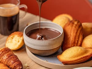 thumbnail: Breakfast area