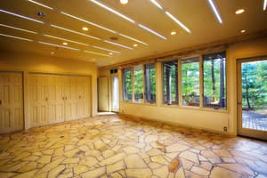 thumbnail: Interior