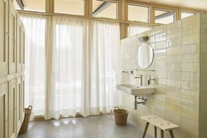 thumbnail: Interior