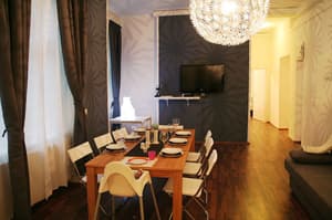 thumbnail: In-room dining