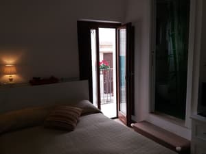 thumbnail: Balcony