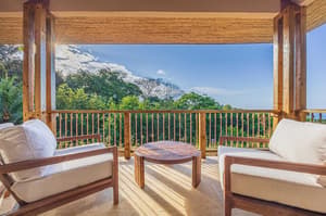 thumbnail: Balcony