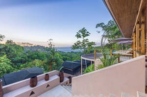 thumbnail: Exterior