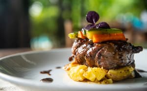 thumbnail: Restaurant