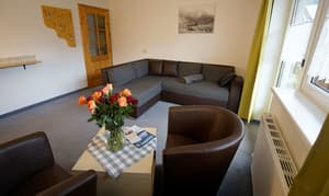 thumbnail: Interior detail