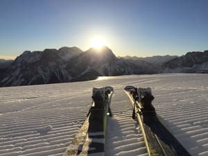 thumbnail: Ski hill