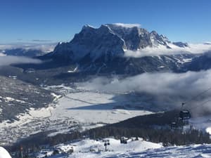 thumbnail: Ski hill