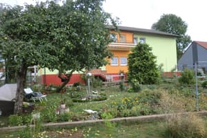 thumbnail: Exterior