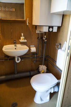 thumbnail: Bathroom shower