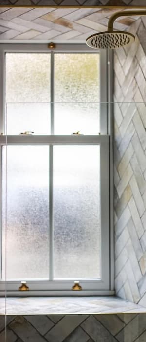 thumbnail: Bathroom amenities