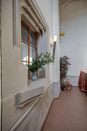 thumbnail: Interior