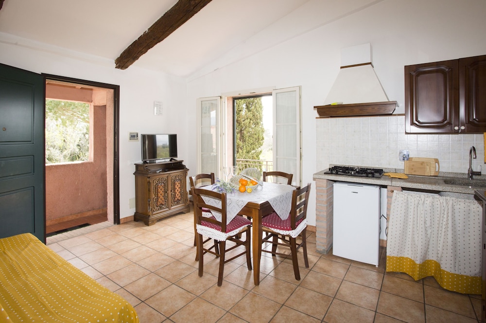 Private kitchenette