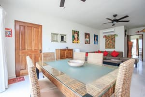 thumbnail: In-room dining