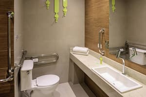 thumbnail: Bathroom
