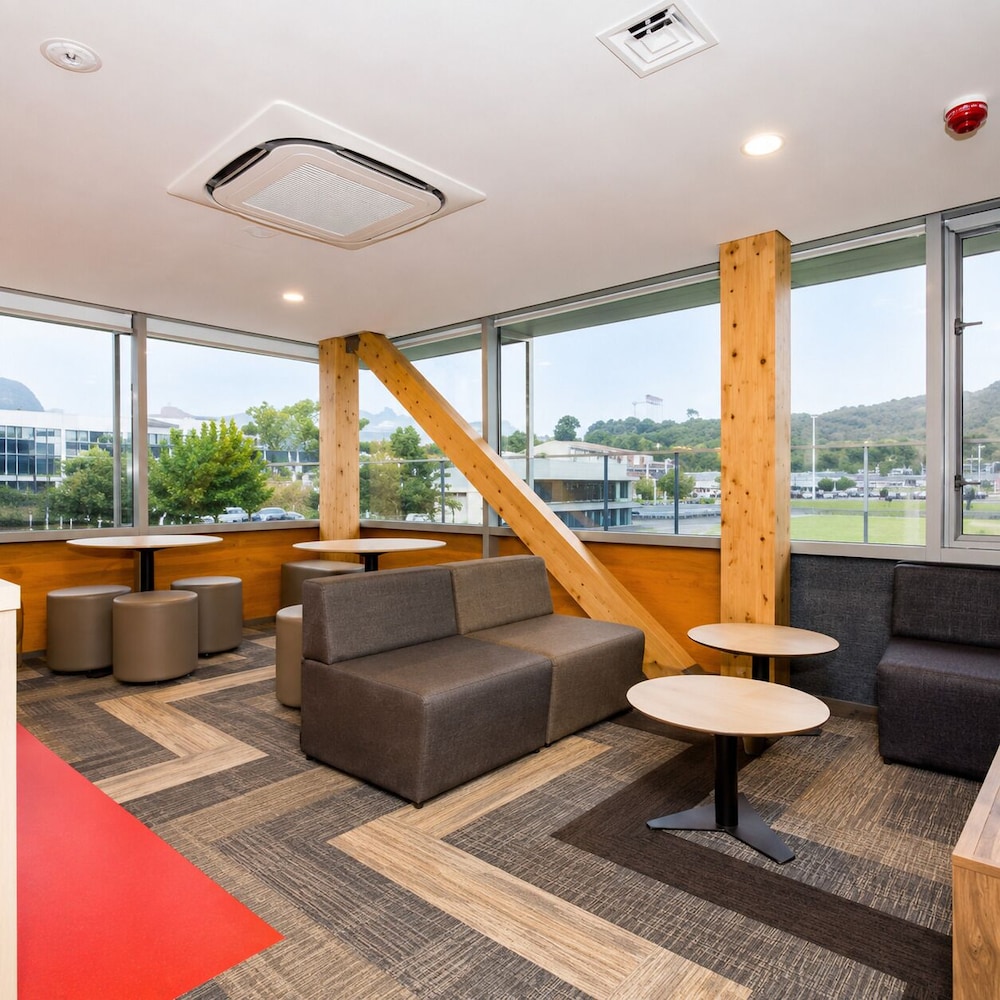 Shared kitchen facilities