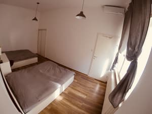thumbnail: Interior