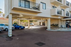 thumbnail: Parking