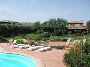 thumbnail: Outdoor pool